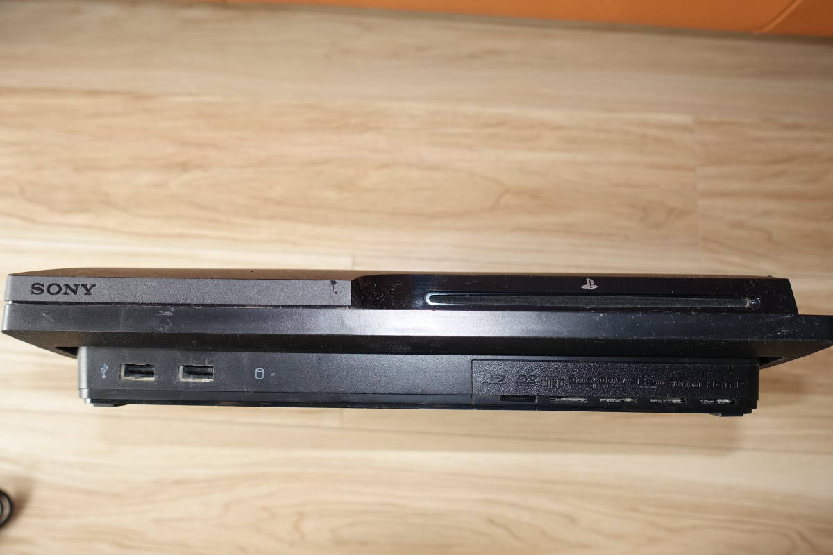 プレステ３本体＋付属品＋デュアルショック３（２個）＋専用充電器＋専用ＢＤリモコン＋トルネソフト_3