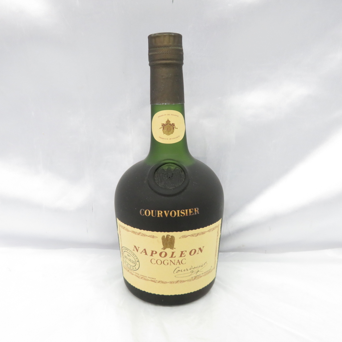 新作入荷，格安 未開栓 COURVOISIER クルボアジェ ナポレオン ブランデー 700ml 40% 10595385(クルボアジェ)｜売買されたオークション情報、yahooの商品情報をアーカイブ公開 - オークファン コニャック