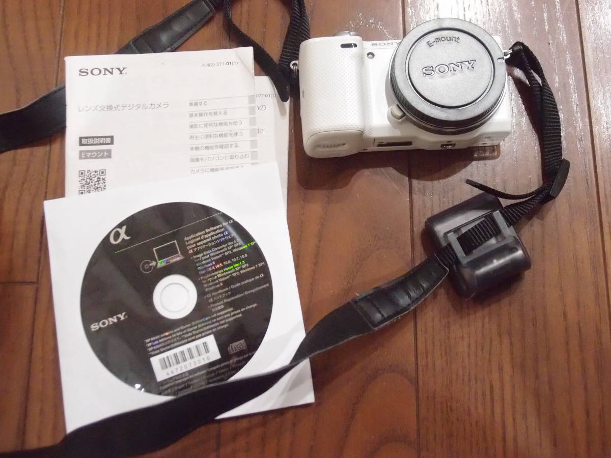 ▽SONY NEX-5T ホワイト ボディ 正常動作品 ソニー/ILCE/E-mount