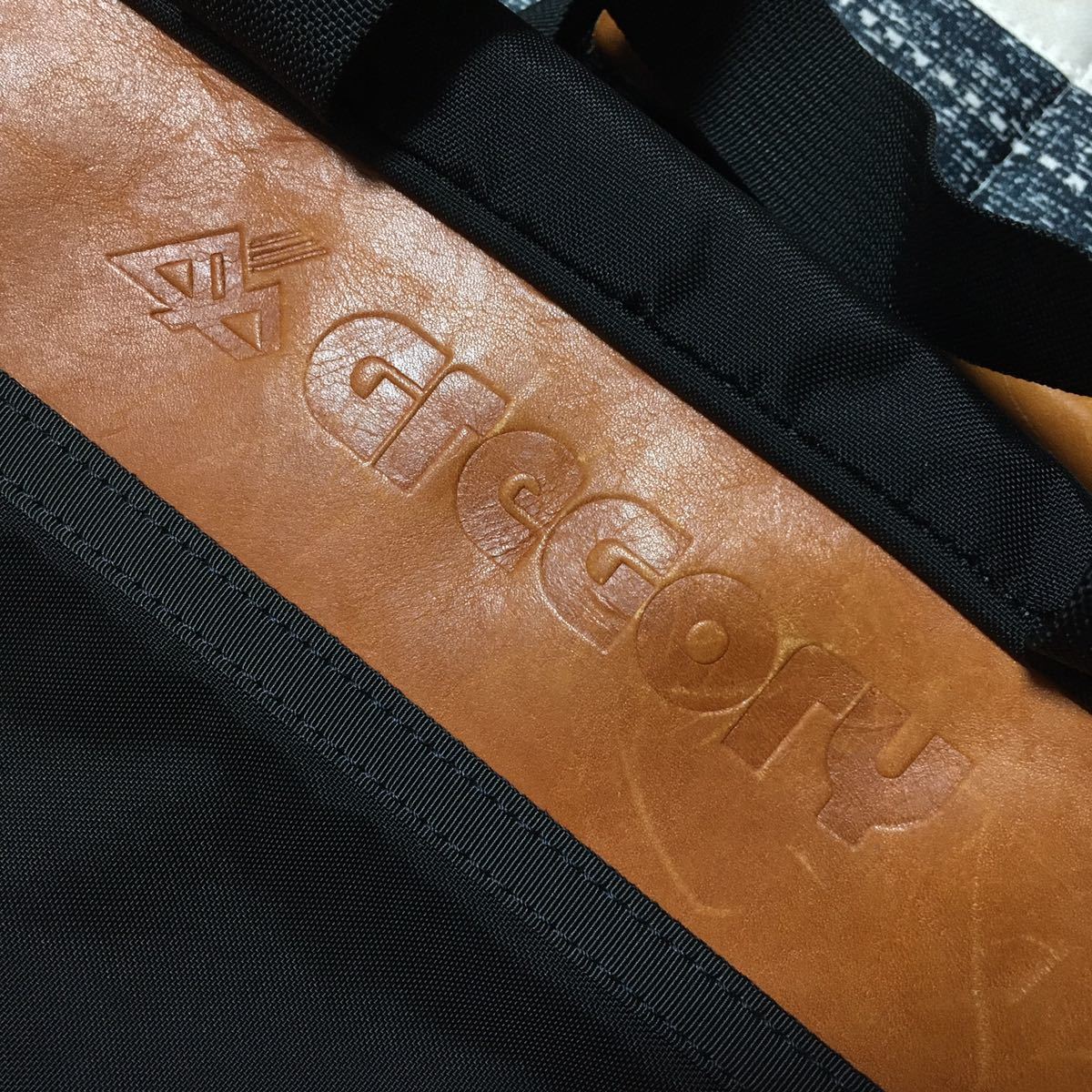 お買い得，新品 珍品 グレゴリー GREGORY ミッションパック ブラック 旧ロゴ アメリカ製(リュックサック)｜売買されたオークション情報、yahooの商品情報をアーカイブ公開 - オークファン グレゴリー
