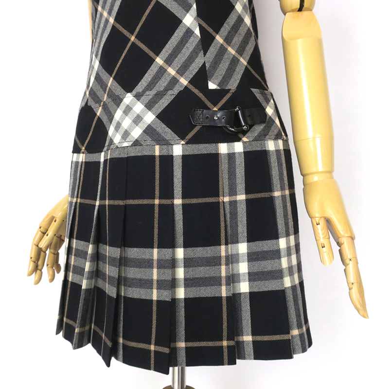 美品☆BURBERRY BLUE LABEL モノトーンチェック◎パフスリーブ