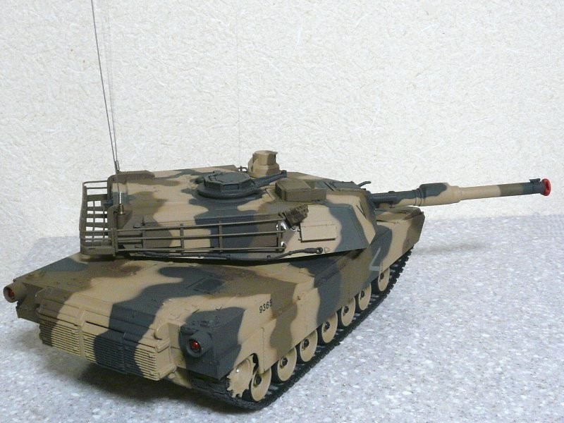 美品感動○東京マルイRCバトルタンク☆アメリカ軍 M1A2 エイブラムス☆1/