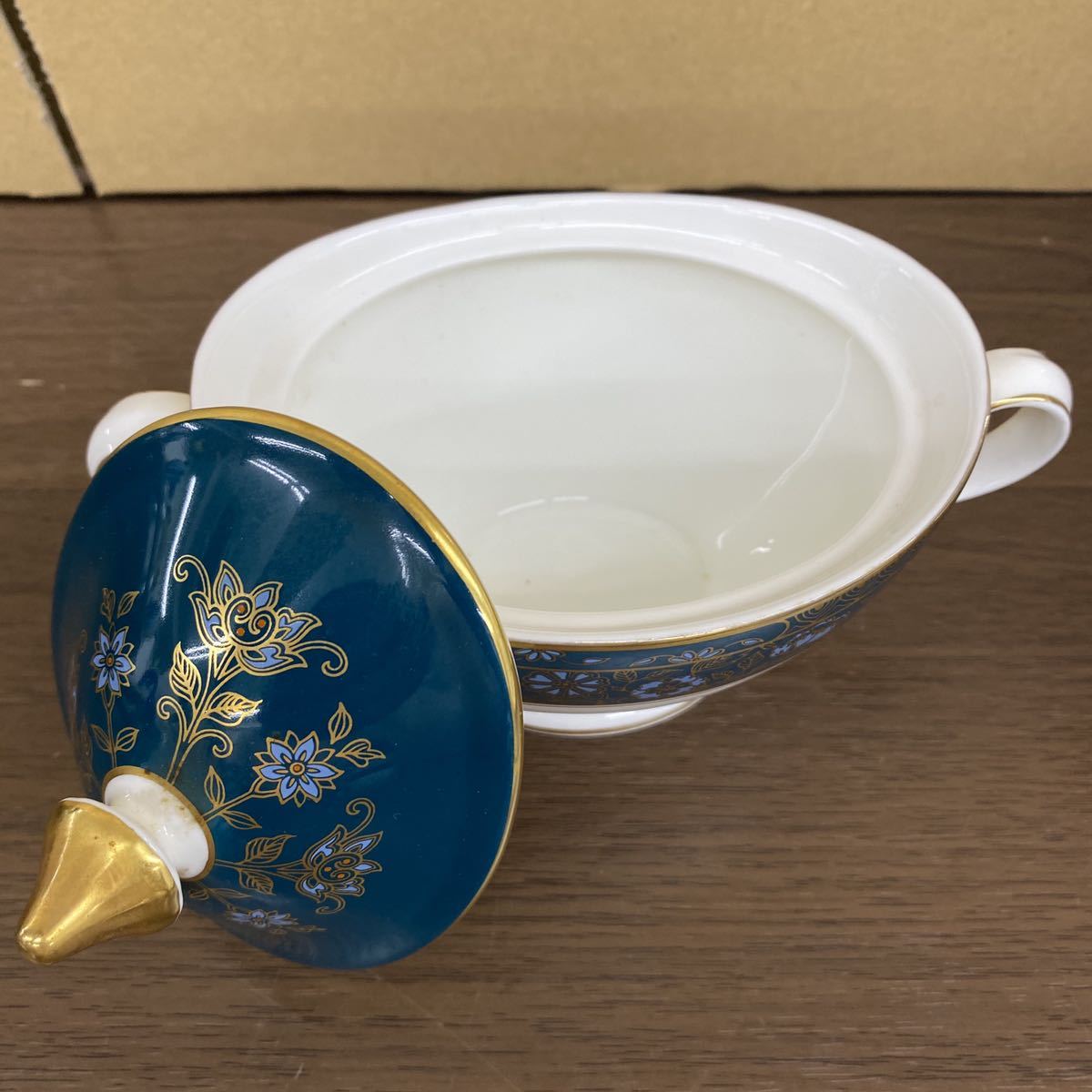 ROYAL DOULTON ロイヤルドルトン CARLYLE カーライル ティーポット 
