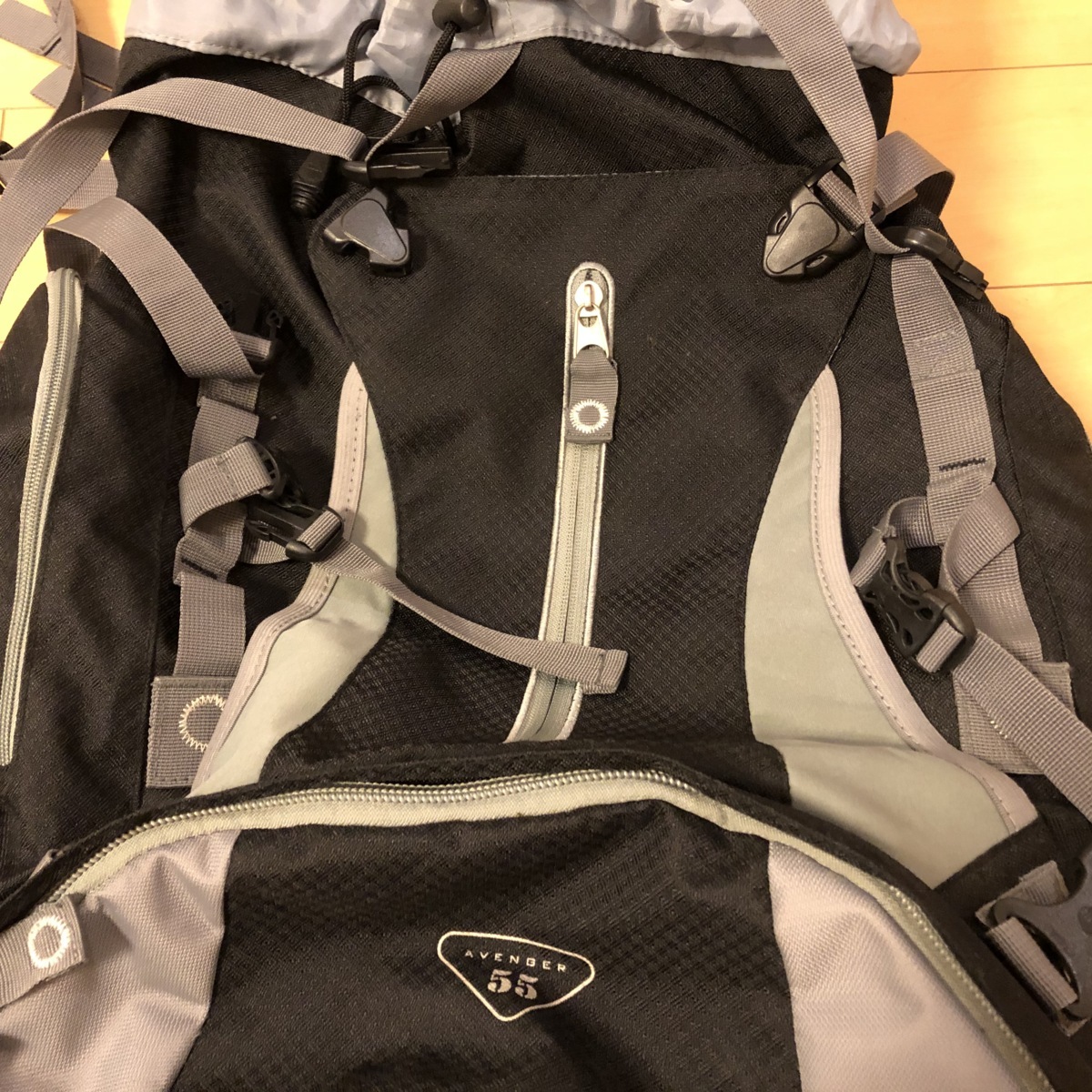 High Sierra Backpack Avenger 0 Explorer – Pack Frame 45L 1 Back Blue AVENGER 黒 Backpacks