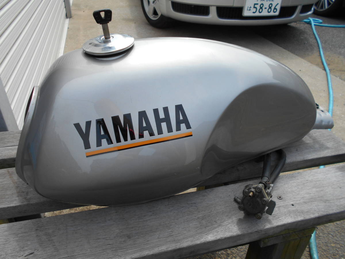 YAMAHA ヤマハ　ルネッサ　タンクのみ 2☆SRV250用タンク1011 yamaha 純正.4DN.検)ルネッサ