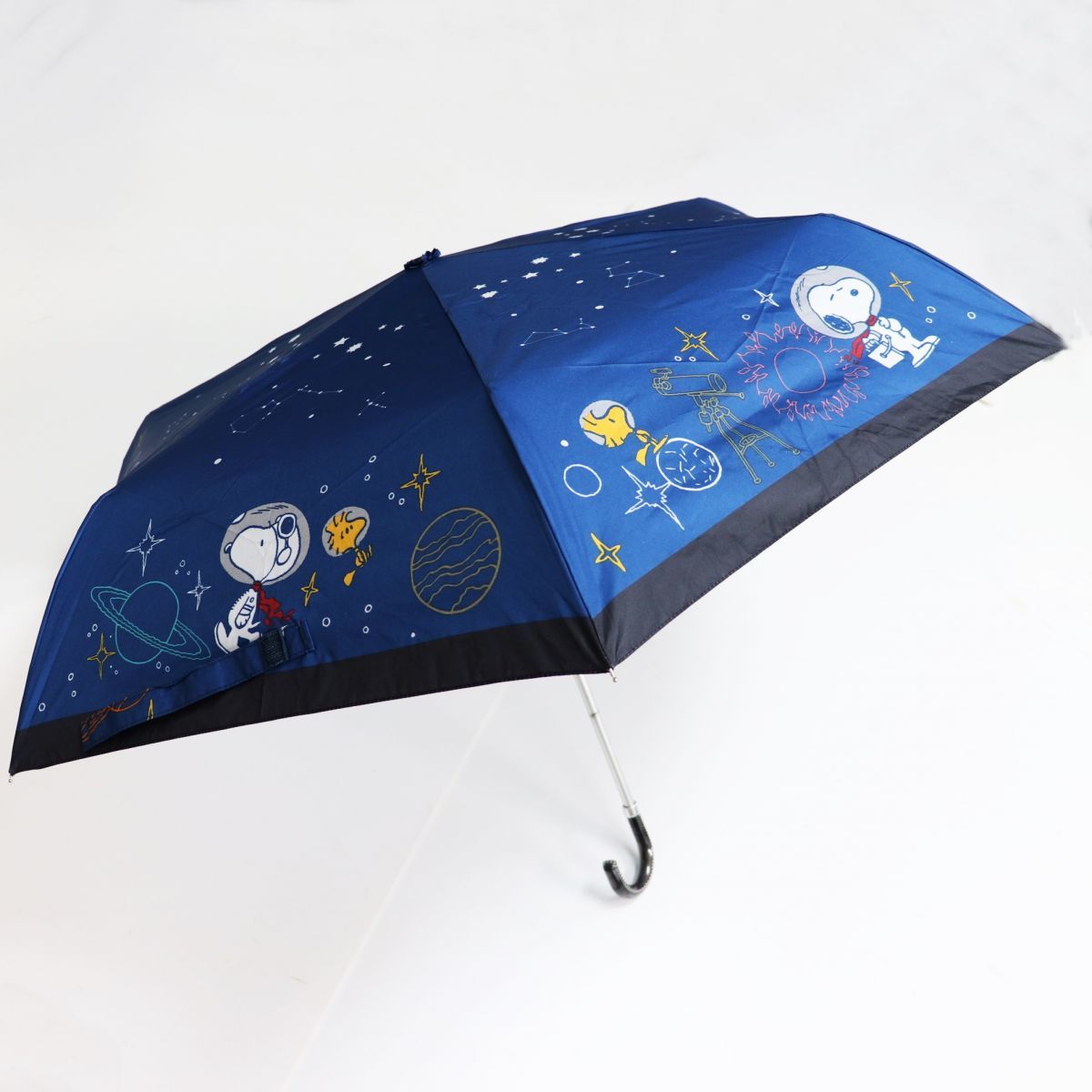 スヌーピー Snoopy 軽量 Uvカット 防水 晴雨兼用 折り畳み 傘 雨傘 日傘 アンブレラ D2397 一 Acc Qwer 折りたたみ傘 売買されたオークション情報 Yahooの商品情報をアーカイブ公開 オークファン Aucfan Com