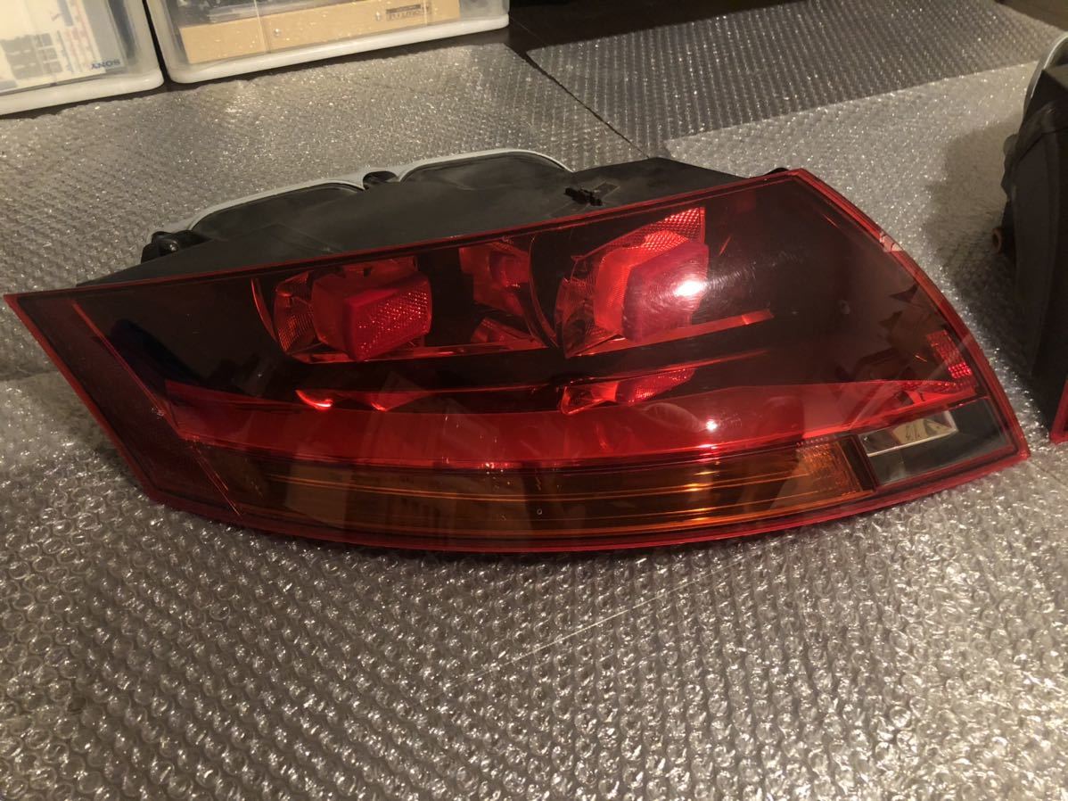 アウディ TT 8J 8j tt AUDI カーパーツ TTクーペ テールランプ 8S