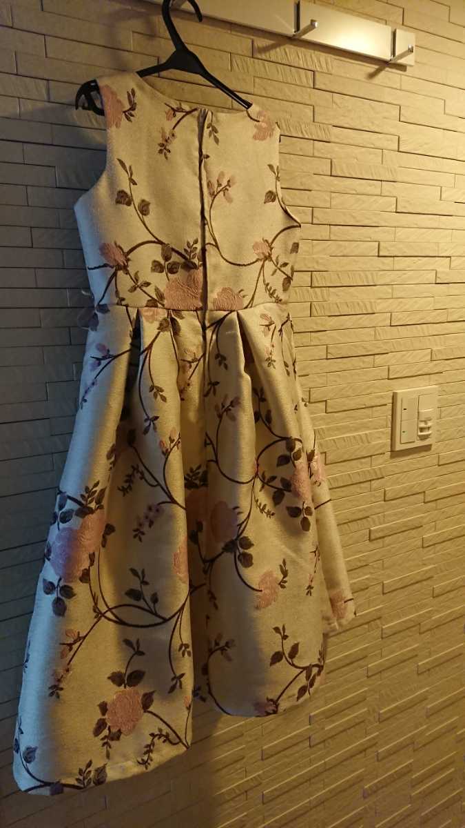 1回着のみ ピアノ発表会 結婚式 キャサリンコテージ 140 ドレス リッチ シック花柄ジャガードドレス ワンピース 女の子用 子供 ピンク 140 135 144cm 売買されたオークション情報 Yahooの商品情報をアーカイブ公開 オークファン Aucfan Com