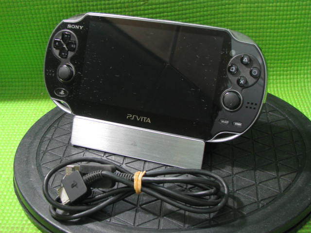 Vita PS PlayStation Sony PCH-1000 Wi-Fi Playstation com Vita PS PlayStation Sony PCH-1000 Wi-Fi Playstation com