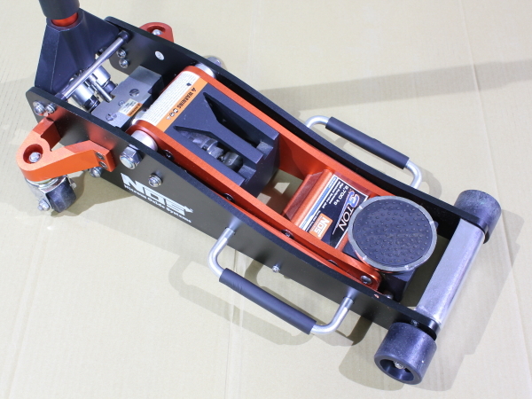 アルカン 3.25t ガレージジャッキ 修理 現状確認編（マセラティ グラン 