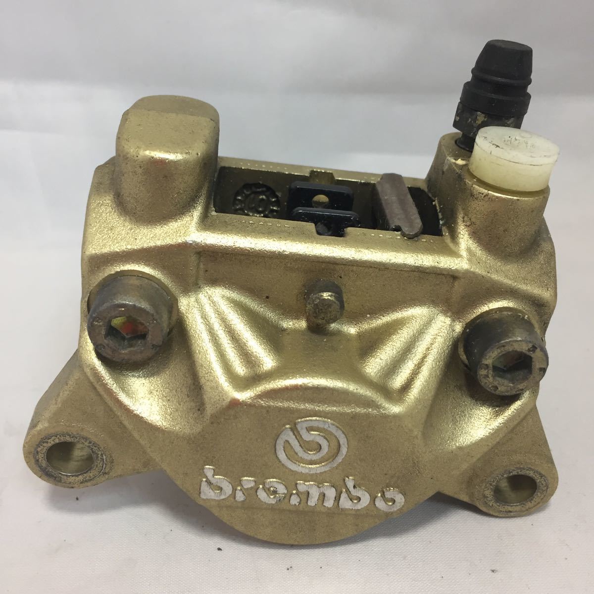 人気の激安通販】 ☆中古品☆ brembo ブレンボ カニ キャリパー ピッチ 人気の激安通販】 ☆中古品☆ brembo ブレンボ カニ キャリパー ピッチ