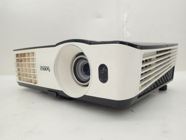 TH681 BenQ プロジェクター | BENQ APPS-BICENTENARIO-PRD-01