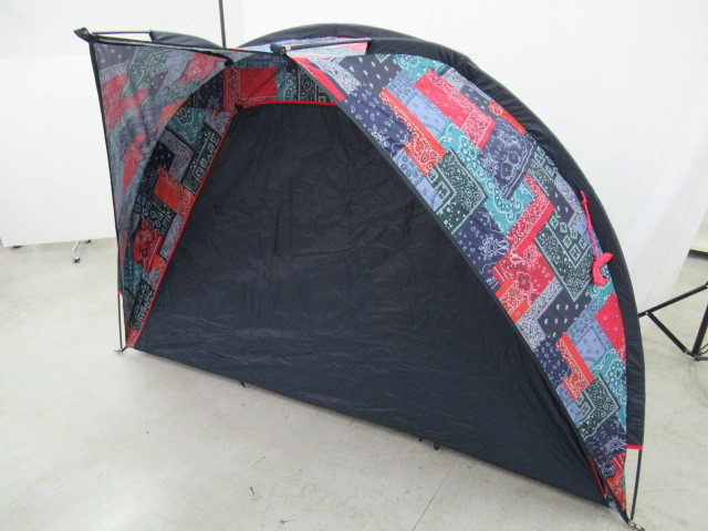 Coleman × BEAMS / 別注 バンダナ柄 ビーチシェード ビーチシェード Coleman BEAMS × バンダナ柄 コールマン - テント 限定