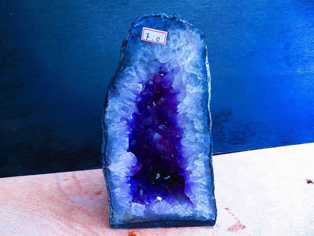 超可愛い☆超迫力☆限定品☆限定品☆ブラジル産☆ 天然水晶宝石