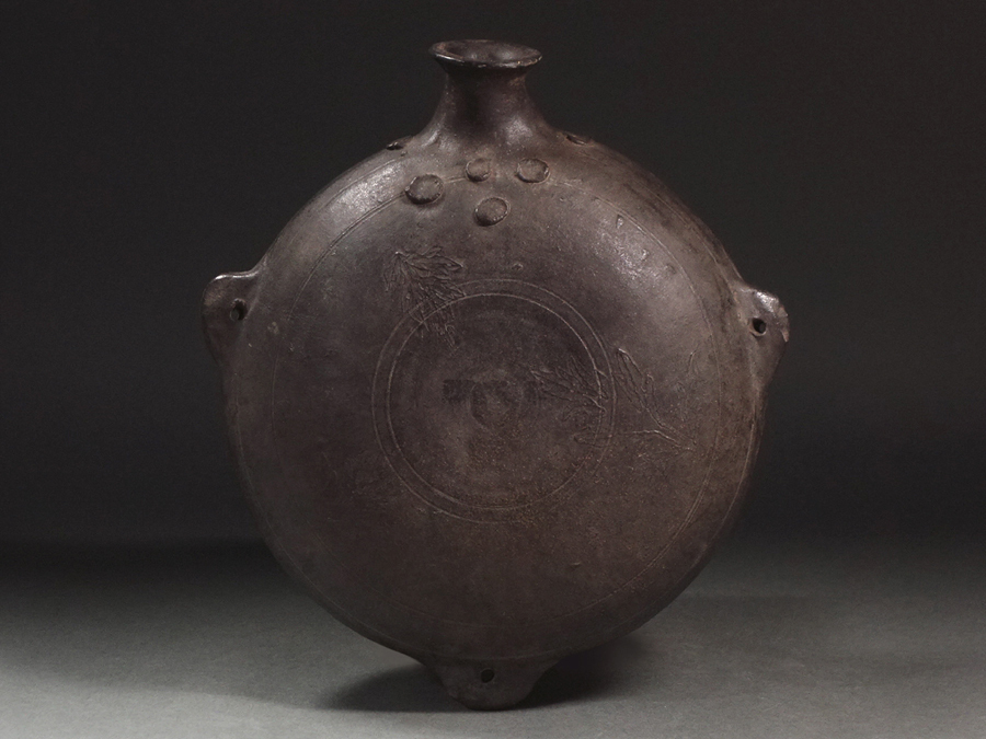 須恵器 文化遺産オンライン | - 入蘆花（ロカニイル） 提瓶 環状提瓶
