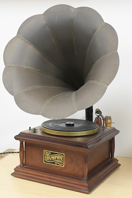 蓄音機 - アンティーク レコード ラッパ GRAPHOPHONE グラモフォン THE 