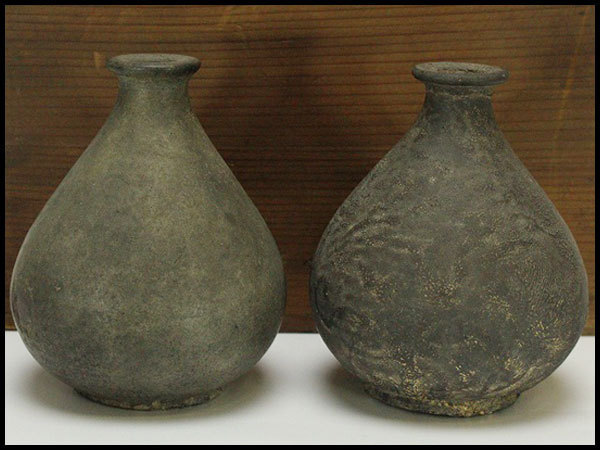 銀閣】李朝 黒高麗 徳利 一対 時代箱 旧家蔵出(YA675) | - &