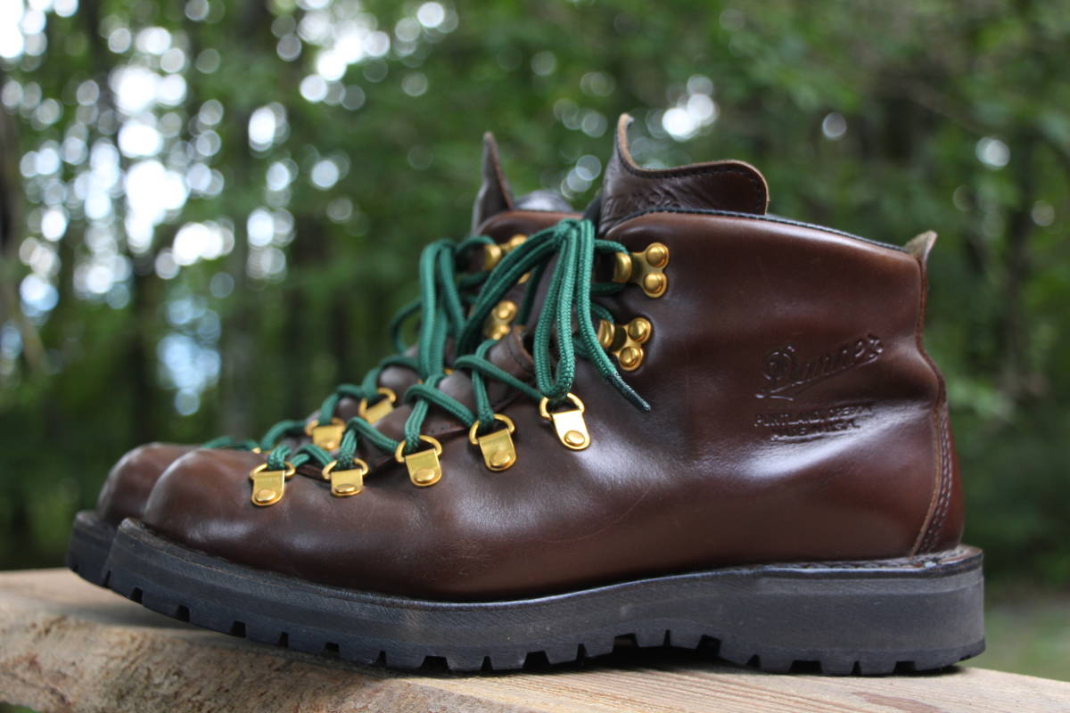 ダナー マウンテンライト 80周年記念モデル ダナーマウンテンライト