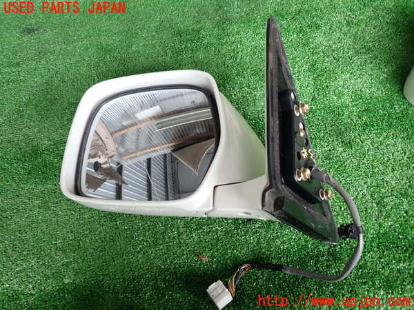 2UPJ-64821212]ランクル100系(UZJ100W)左ドアミラー 中古 参考情報