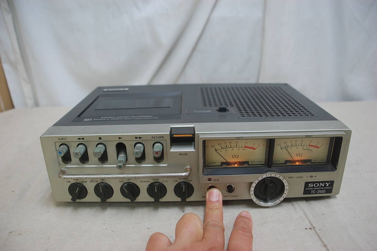 SONY TC-2500 カセットプレーヤー △SONY TC-2500 ステレオカセットコーダー カセットプレーヤー ソニー