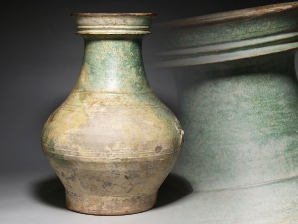 中国古玩 青磁 双耳 花瓶 高約30cm 唐物 時代物 t92559 G133. 中国古玩 緑釉 双耳花瓶 高39cm / 時代古玩壷花瓶花器 唐