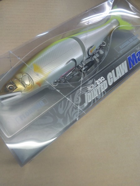 【品質保証，人気SALE】 価格 ジョインテッドクロー230 マグナム フローティング フラッシングGMチャート 菊元カラ 他カラー出品中 ジョイクロ(ビッグベイト)｜売買されたオークション情報、yahooの商品情報をアーカ 淡水