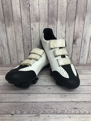  フィジーク fizik R3 G-fit ビンディングシューズ EU42.5 白 スピードプレイクリート付き(27cm～)｜売買されたオークション情報、yahooの商品情報をアーカイブ公開 - オークファン 27cm～