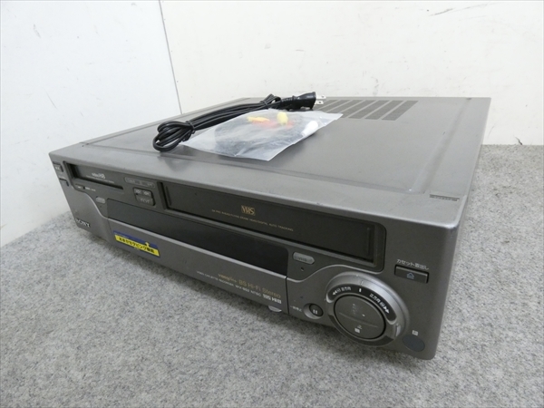 超激得，格安 録再OK/AVコード付属 SONY/ソニー Hi8/VHS Wデッキ WV-BS2 管N7300 #(8ミリビデオデッキ)｜売買されたオークション情報、yahooの商品情報をアーカイブ公開 - オークファン 8ミリビデオデッキ