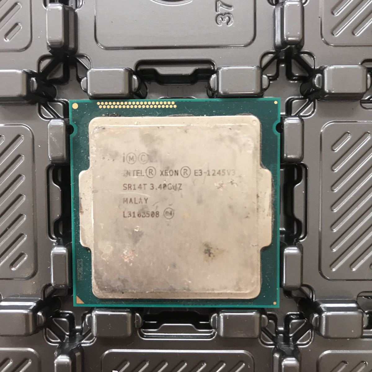  INTEL CPU XEON E3-1245 v3 x1枚 SR14T 3.40GHz ザーバー用 品 あり(Xeon)｜売買されたオークション情報、yahooの商品情報をアーカイブ公開 - オークファン Xeon
