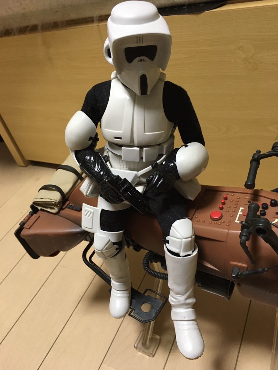 Hasbroハズブロ12インチ スピーダーバイクwithスカウトトルーパー