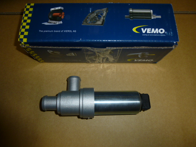 ヴァナゴンT3/カラベルT3用ラジエーターファンモーター新品 電動ファン