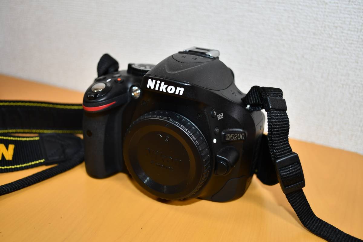 D5200 ボディ Nikon ニコン | - デジタル一眼カメラ Nikon(ニコン 