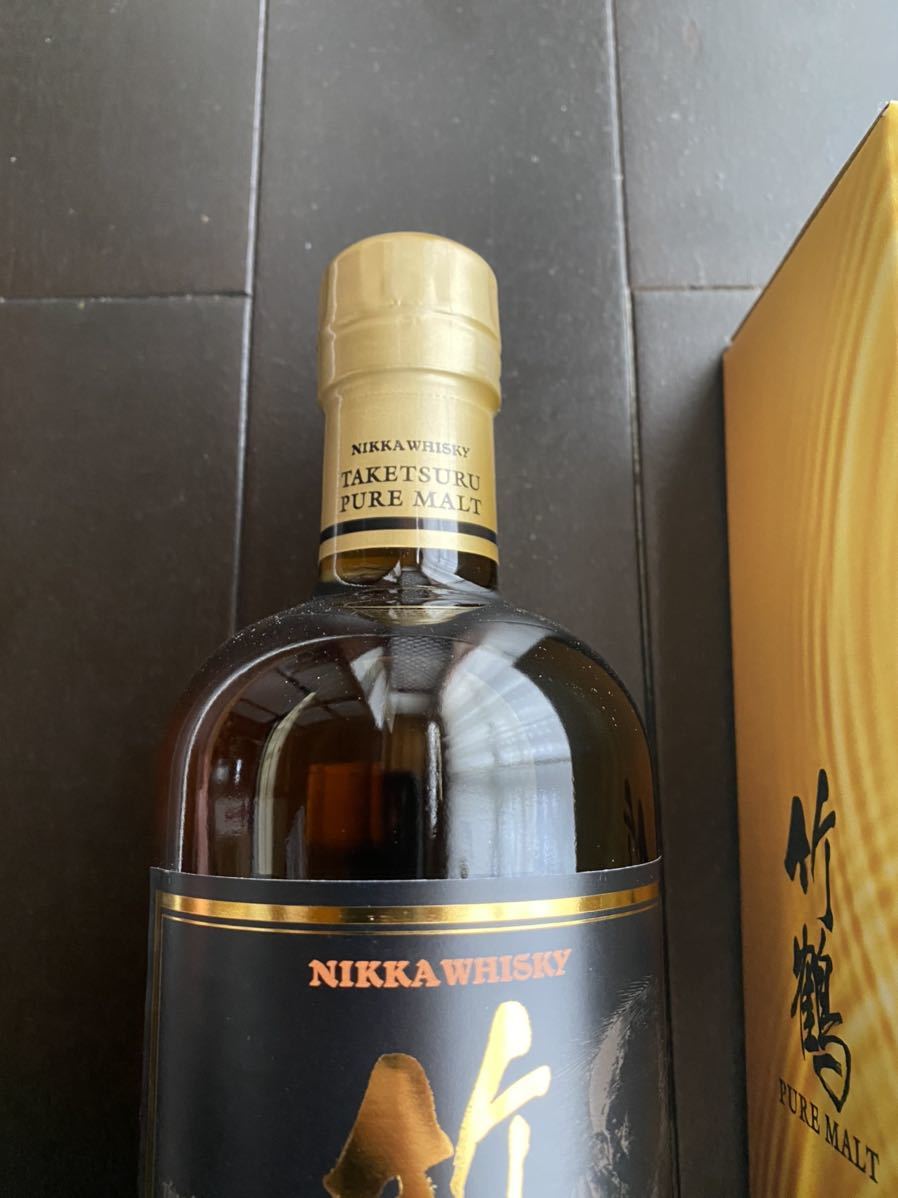 竹鶴 ピュアモルト 700ml 0 グランデ 化粧箱付｜Yahoo 【未開封】NIKKA ニッカ 竹鶴ピュアモルト 700ml 新品専用化粧箱いり ウイスキー