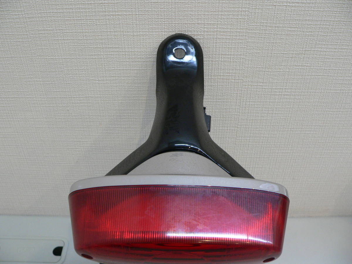 W800 - カワサキ Yahoo!オークション 「w800」(テールランプ)(純正品 