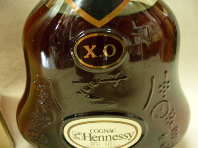 j44☆税込☆ Hennessy (ヘネシー)・【XO・金キャップ・グリーンボトル