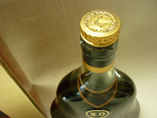 j44☆税込☆ Hennessy (ヘネシー)・【XO・金キャップ・グリーンボトル