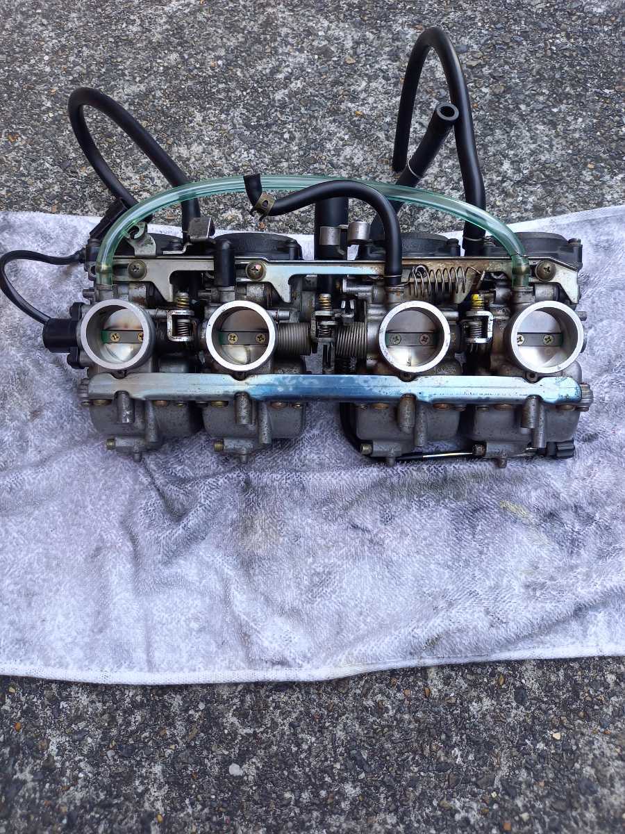 アップ 8KAWASAKI ゼファー400純正キャブレター 傷や汚れあり ゼファー