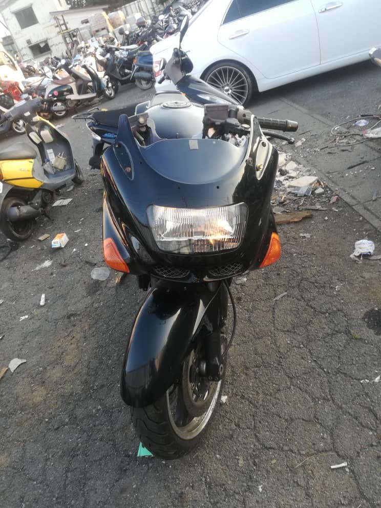 Yahoo!オークション - 「zzr1100d」(オートバイ車体)(オートバイ ZX-11