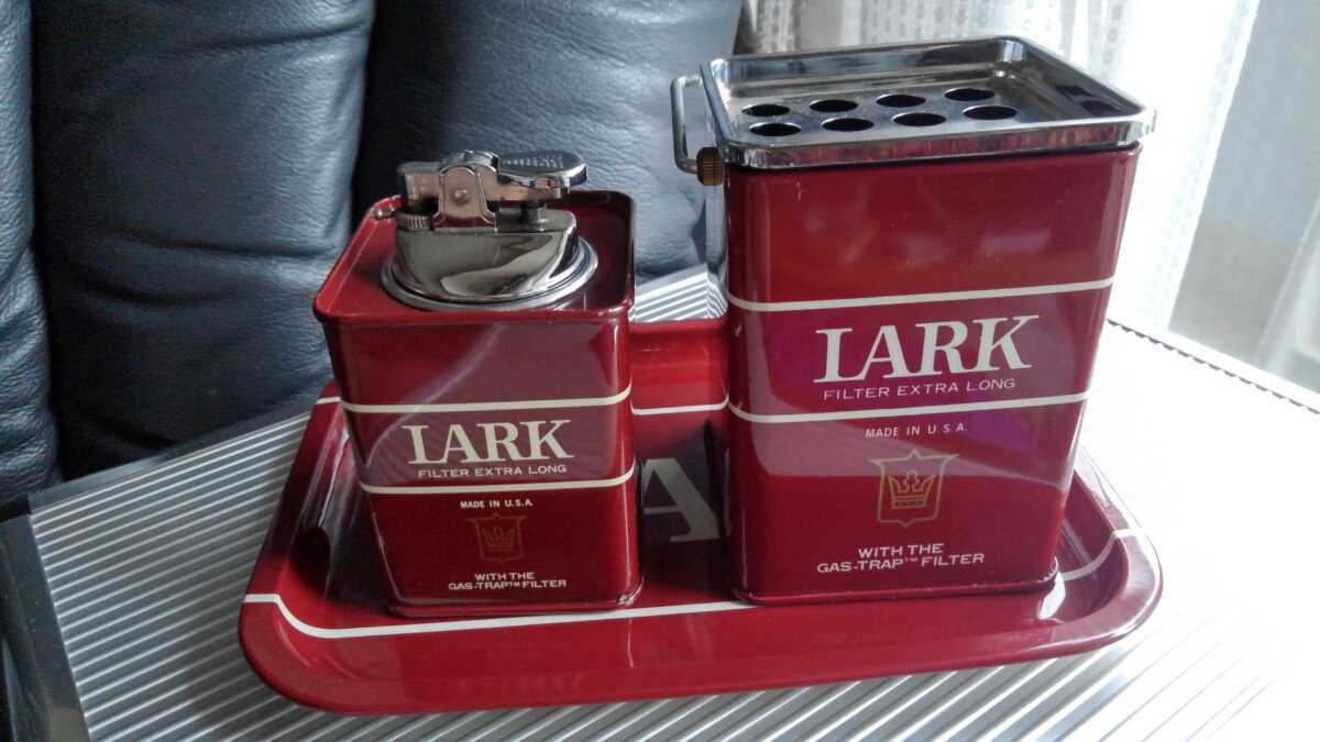 LARK 80's Vintage ラーク 煙草灰皿 ガスライター セット /80年代