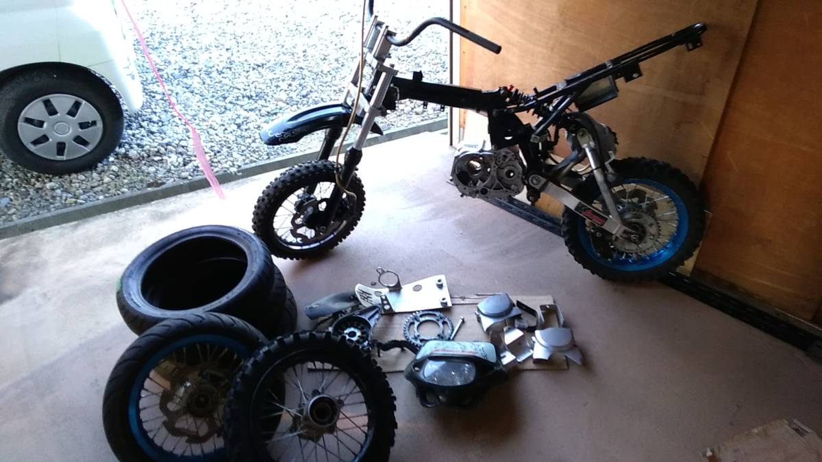 サムライミニ 125 前後ホイールセット Car / Motorcycle / Bicycle