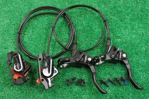 正規品，定番人気 昔懐 シマノ SHIMANO 完組 軽量 高性能油圧ディスクブレーキ BR-M575 BL-M575 ローター無 黒(ディスクブレーキ)｜売買されたオークション情報、yahooの商品情報をアーカイブ公開 - オークファン ディスクブレーキ