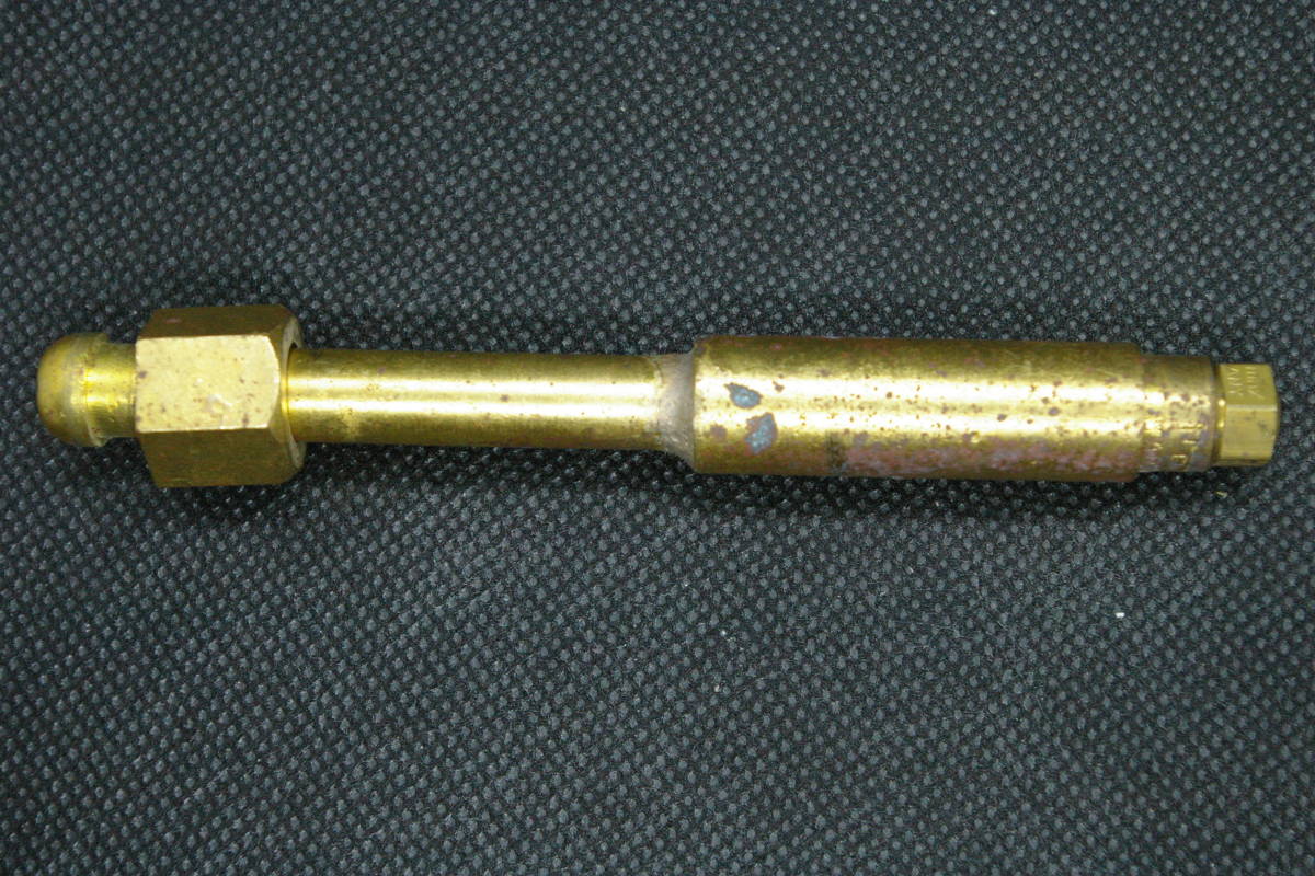 【セール，大得価】 Petromax Geniol ペトロマックス ゲニオール 250HK スイス軍用 ランタン ストレートバポライザー(灯油ランタン)｜売買されたオークション情報、yahooの商品情報をアーカイブ公開 - オークファン 灯油ランタン