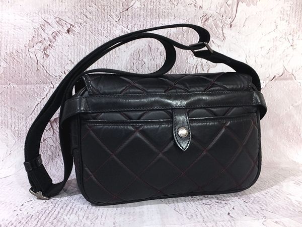 美品/A】◇ハンティングワールド◇メッセンジャーバッグ ショルダー