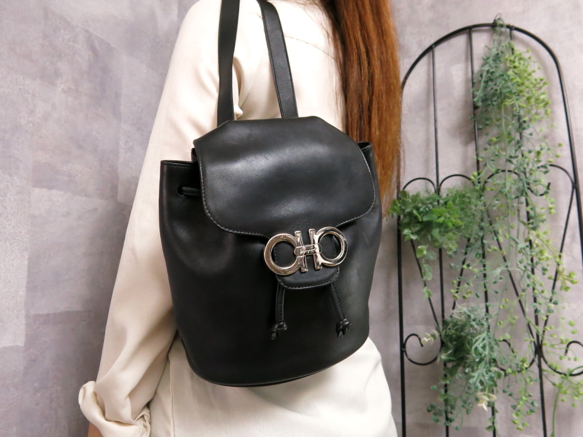 ○超美品○Salvatore Ferragamo フェラガモ○ガンチーニ○カーフ 
