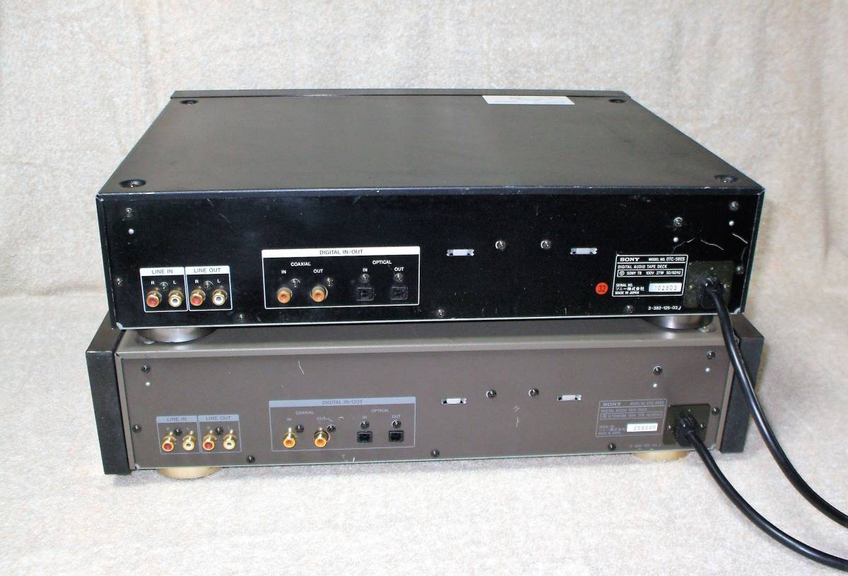 本物 セール □DATデッキ SONY DTC-59ES 2台 （故障品）