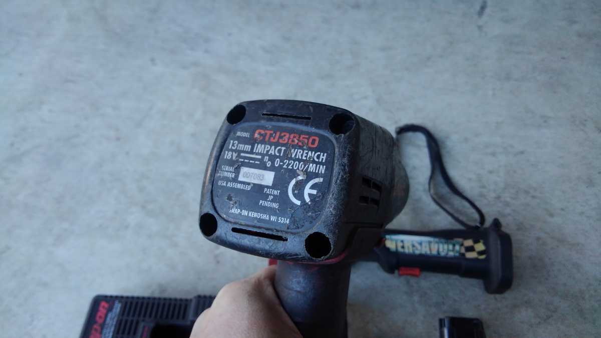 スナップオン ☆SNAP-ON スナップオン コードレスインパクトレンチ/LEDライト/充電器/バッテリーセット CTJ3850 CTCJ318 CTB3185 ジャンク品☆ snap-on 電動インパクト 3\u20448 - メンテナンス用品新