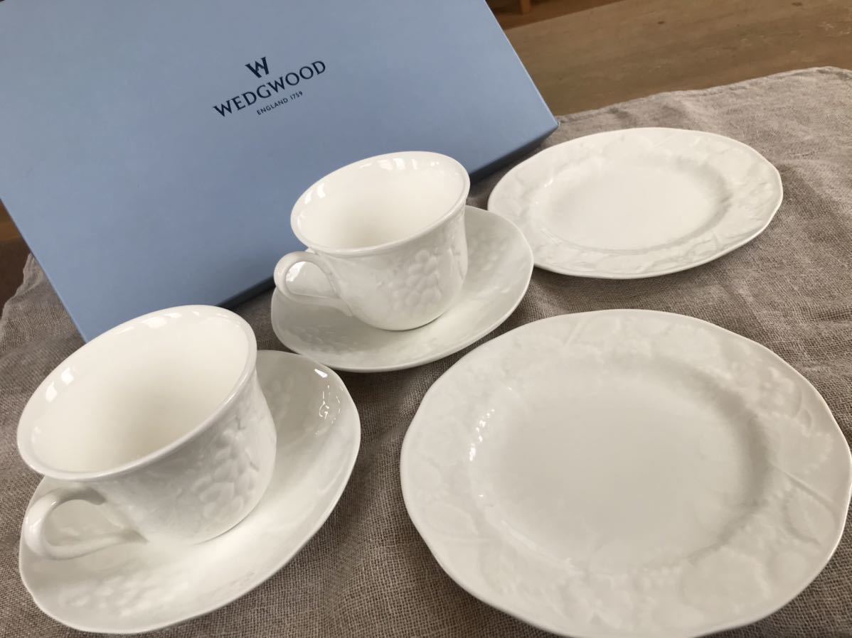 WEDGWOOD カップ&ソーサー ケーキ皿 ２客セット_1