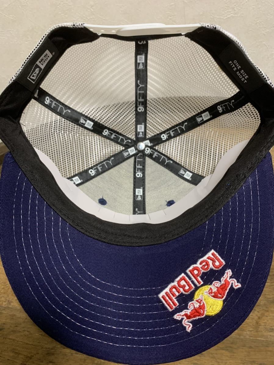 新品未使用 非売品 ストラップ付き Red Bull レッドブル アスリート