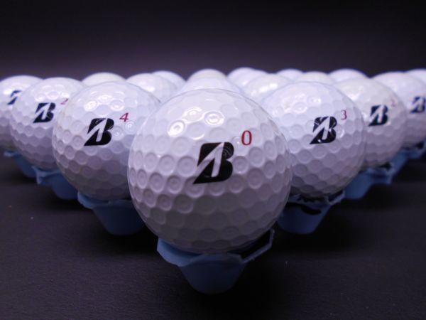 人気，新品 BR2381 BRIDGESTONE TOUR B X 2018年モデル Bマークエディション ホワイト 白 ブリヂストン 20球 ロストボール(20個～)｜売買されたオークション情報、yahooの商品情報をアーカイブ公開 - オークファン ボール