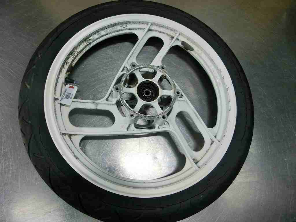 RZ250R フロントホイール 18x2.15☆29L、1XG